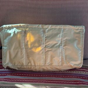 Purse Organizer Insert Beige Polyester – Interior Pockets, Toggle Cinch, Lobster